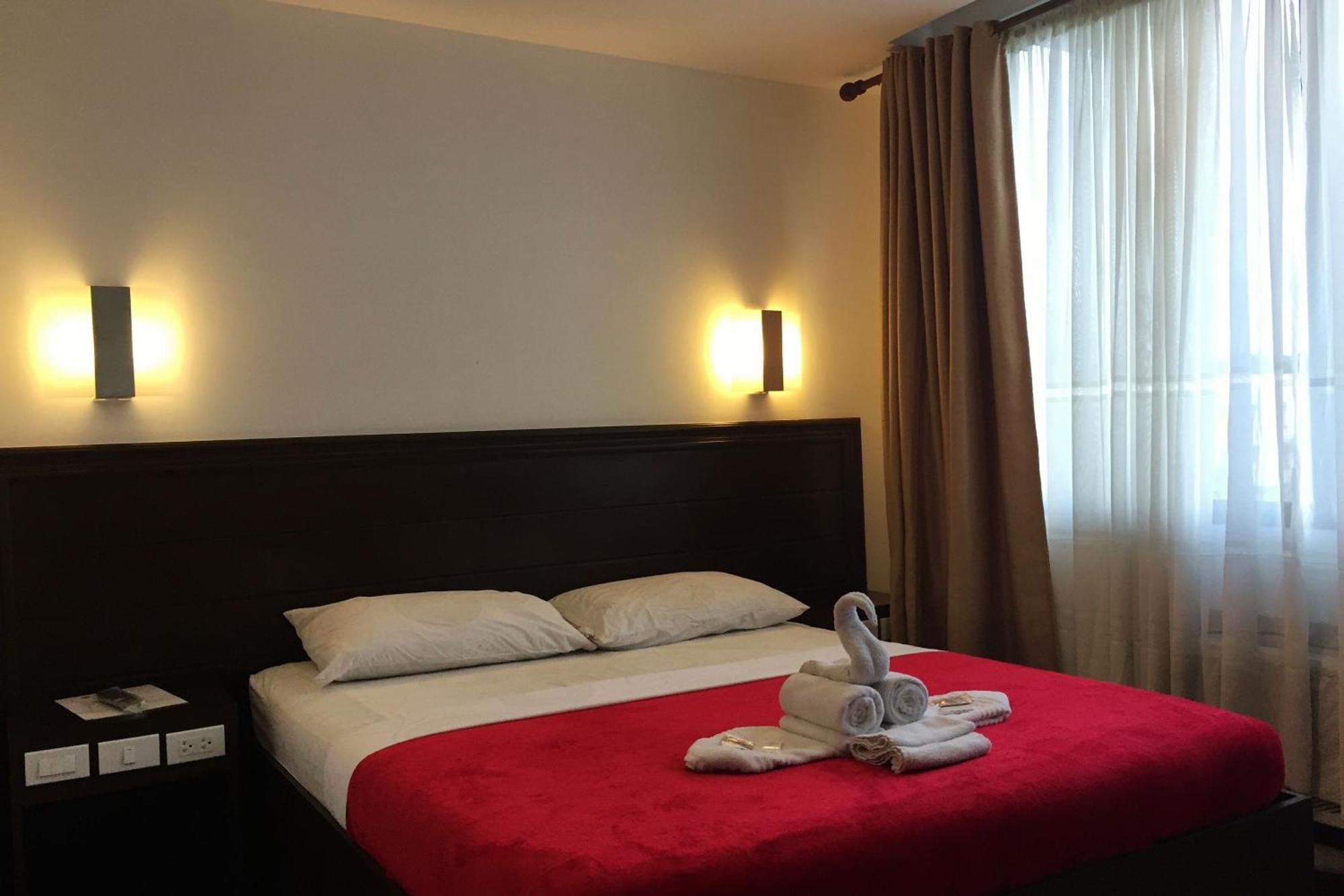 Pearli View Hotel Iloilo Powered By Cocotel Phòng bức ảnh