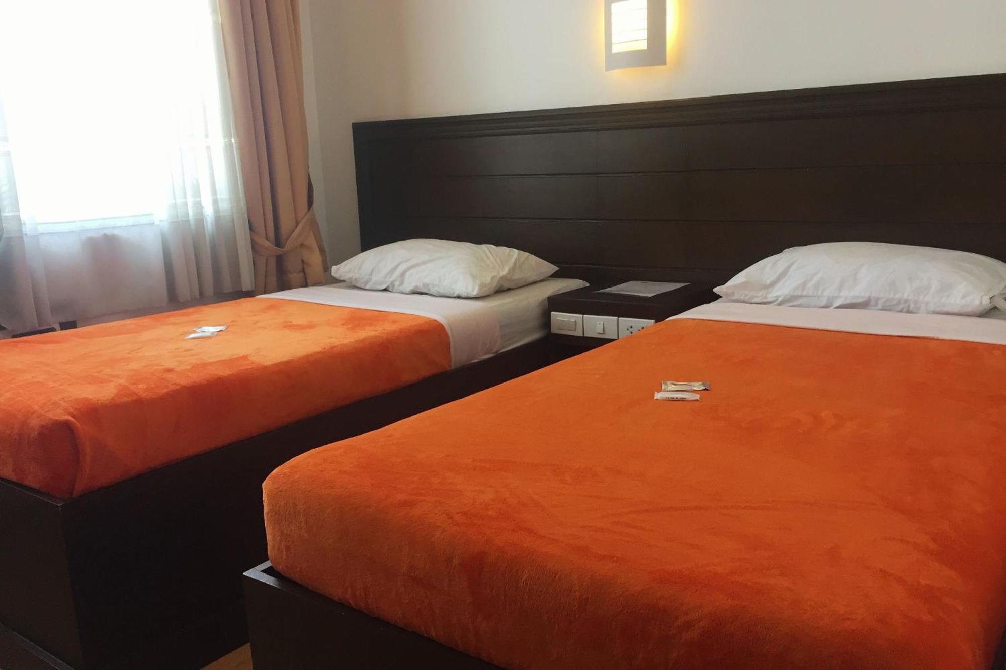Pearli View Hotel Iloilo Powered By Cocotel Phòng bức ảnh